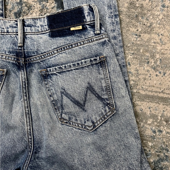 Mother The Swooner Rascal Ankle Jeans - Picture 6 of 11